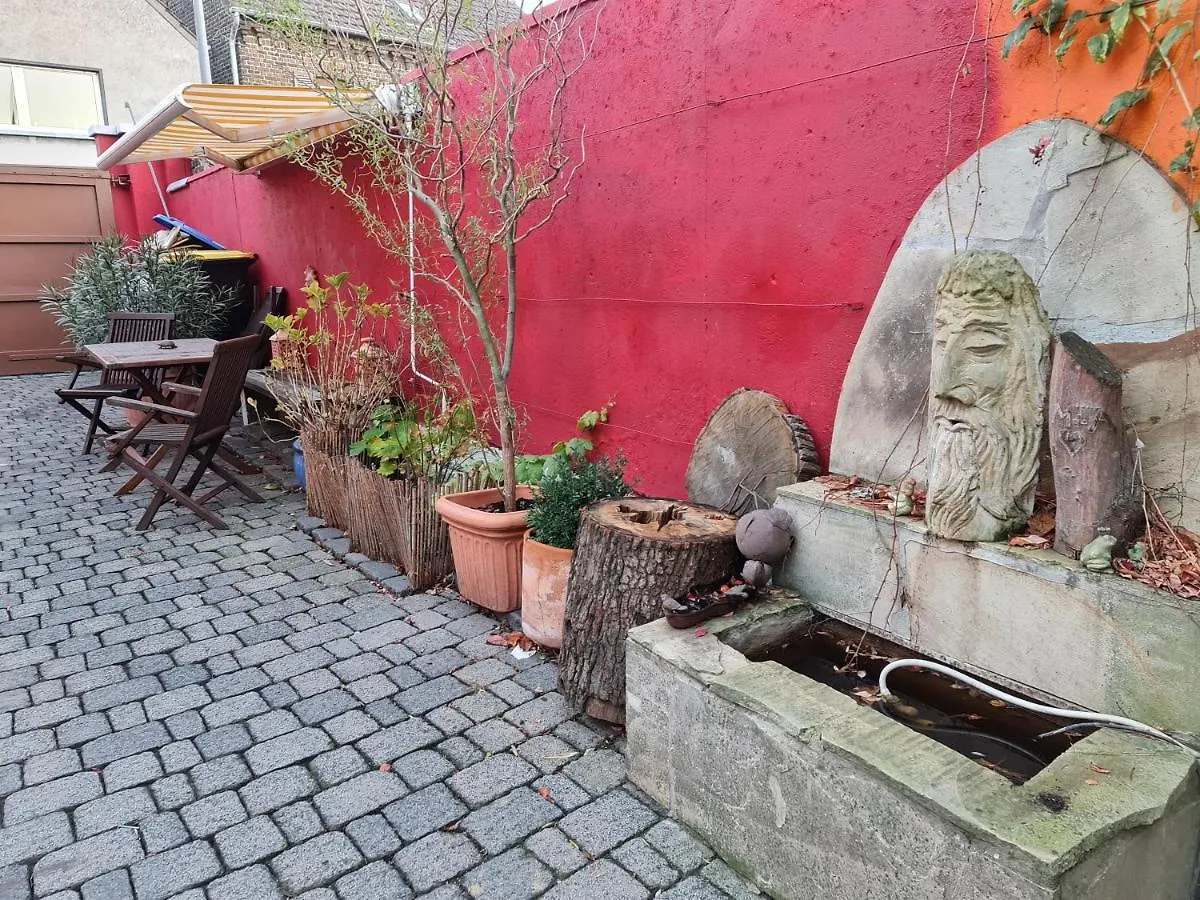 Schoenste Lage Am Rhein, Behagliches Haus Mit Kamin. Colónia 0*,  Alemanha